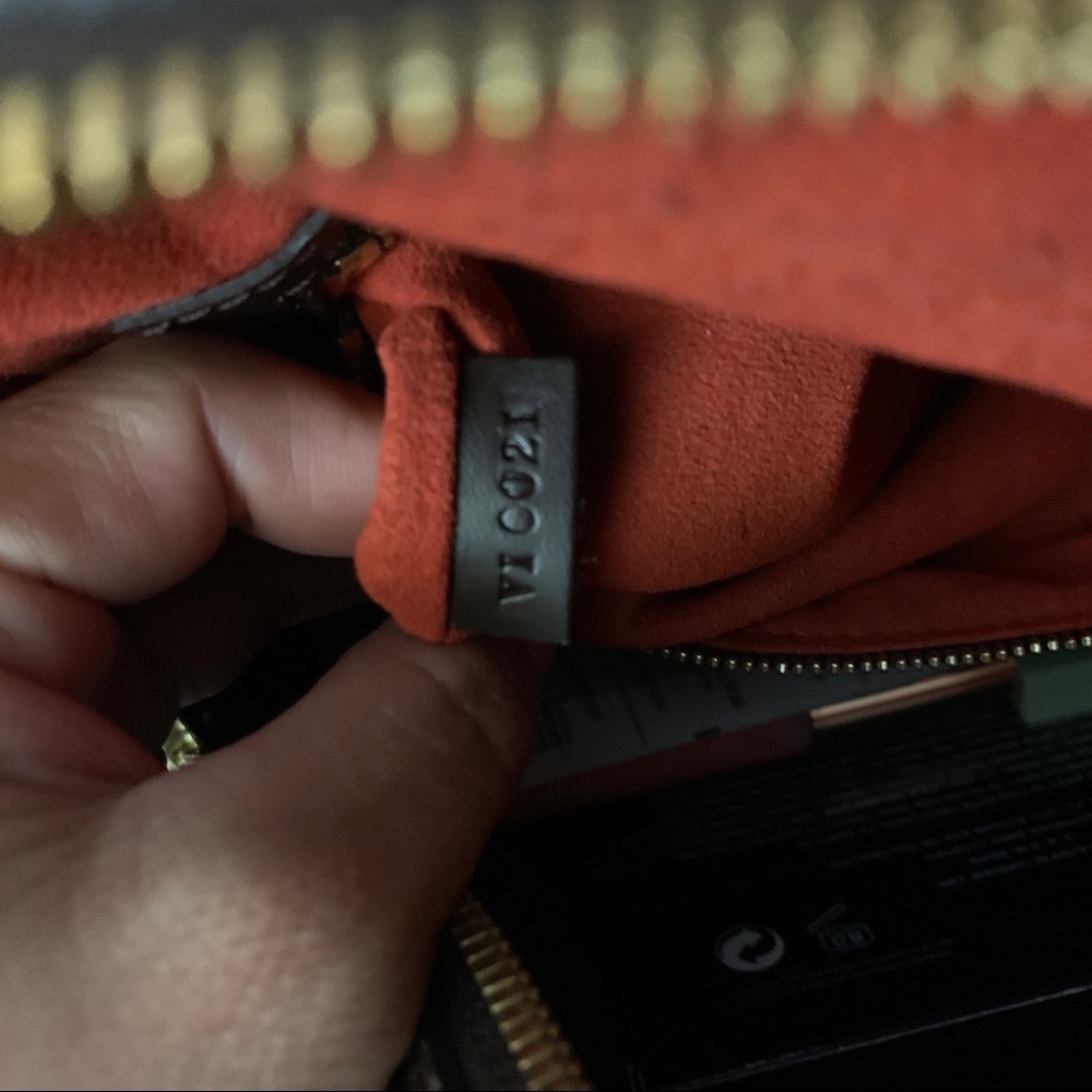 💯Auth Louis Vuitton💯 - Picture 2 of 5